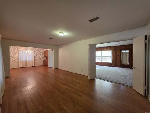 Living - 4501 S Cherry St, Pine Bluff, AR 71603 photo 1 of 2