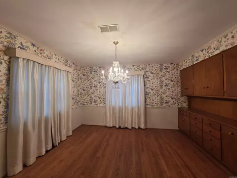 Dining - 4501 S Cherry St, Pine Bluff, AR 71603 photo 1 of 2