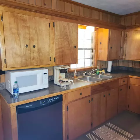 Kitchen - 149 Pine Ridge Bismarck, Bismarck, AR 71929 photo 1 of 5