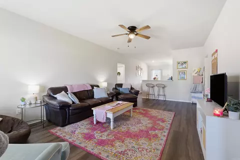 Living - 28 Candlelight Dr, Conway, AR 72032 photo 1 of 5