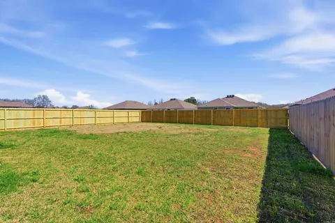 Exterior - 28 Candlelight Dr, Conway, AR 72032 photo 4 of 6