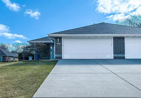 1546 Meadowhill Dr, Mountain Home, AR 72653