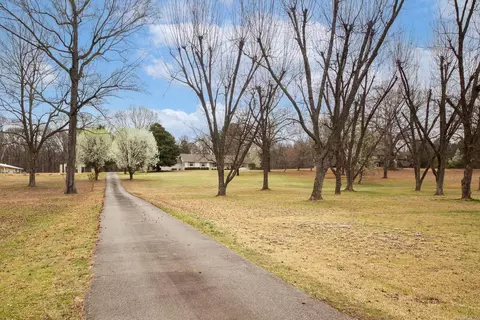 Exterior - 1690 Mt Carmel Rd, Cabot, AR 72023 photo 3 of 11