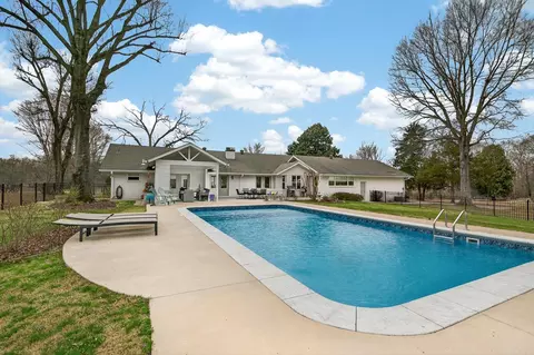 Exterior - 1690 Mt Carmel Rd, Cabot, AR 72023 photo 2 of 11