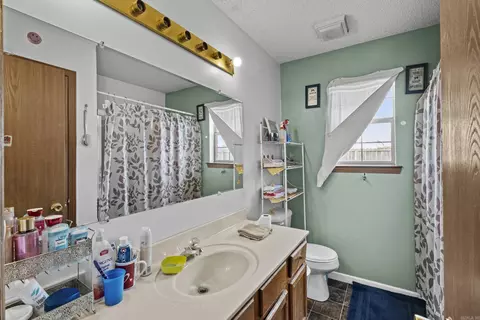 Bath - 723-727 731 Third Ave, Conway, AR 72032 photo 1 of 1