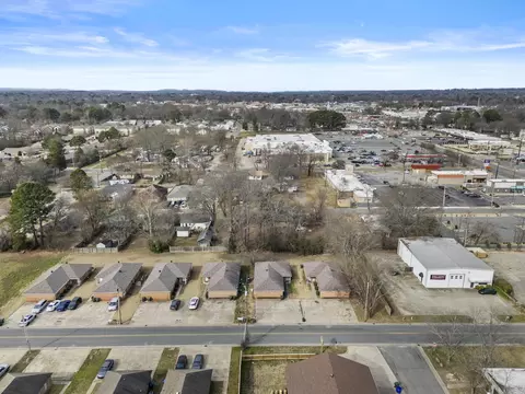 View/Area - 723-727 731 Third Ave, Conway, AR 72032 photo 3 of 7