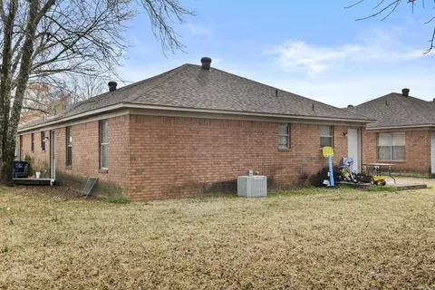 Exterior - 723-727 731 Third Ave, Conway, AR 72032 photo 2 of 5