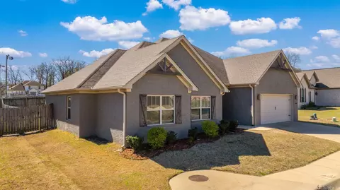 Exterior - 1709 Vine Maple Dr, Benton, AR 72019 photo 2 of 7
