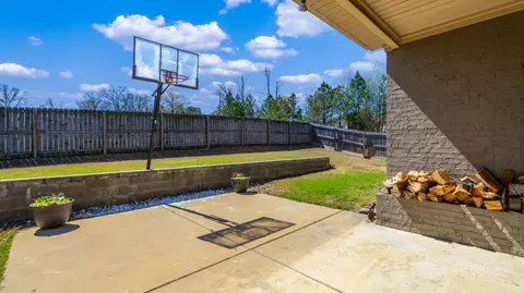 Exterior - 1709 Vine Maple Dr, Benton, AR 72019 photo 4 of 7