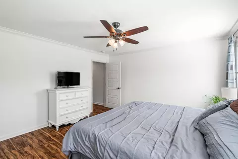 Bedroom - 1709 Vine Maple Dr, Benton, AR 72019 photo 2 of 6