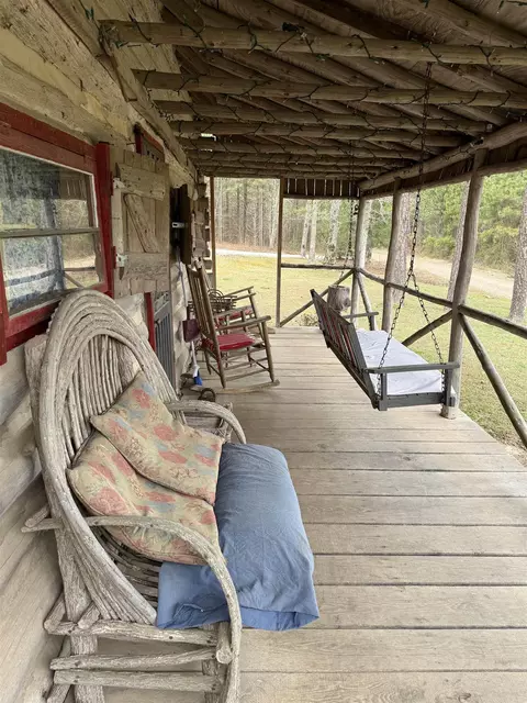 Exterior - 2085 Quicksilver Rd, Leslie, AR 72645 photo 4 of 14