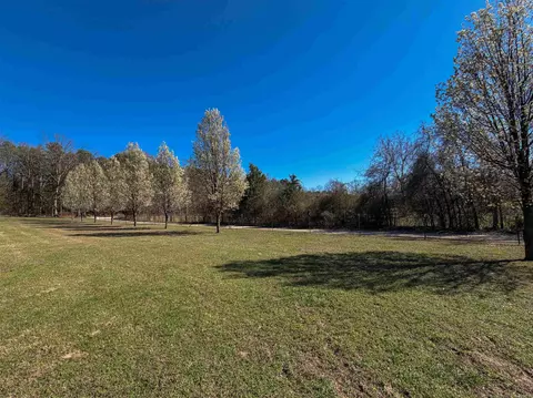 Exterior - 211 Featherhill Ter, Norfork, AR 72658 photo 5 of 9