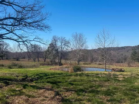 View/Area - 211 Featherhill Ter, Norfork, AR 72658 photo 2 of 4