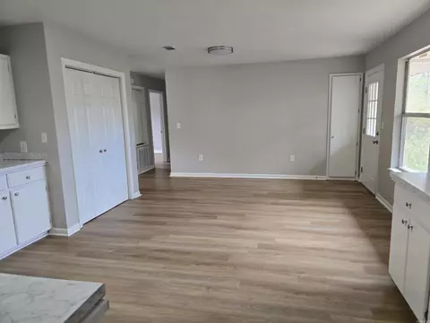 Living - 3076 Highway 26, Delight, AR 71940 photo 5 of 6