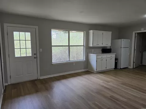 Living - 3076 Highway 26, Delight, AR 71940 photo 6 of 6
