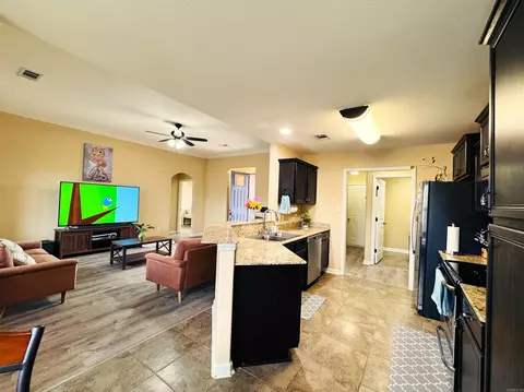 634 Hideaway Cir, Alexander, AR 72002 photo 9