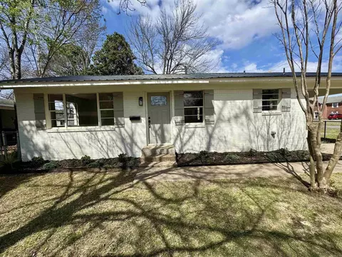 1204 Harton St, Conway, AR 72032