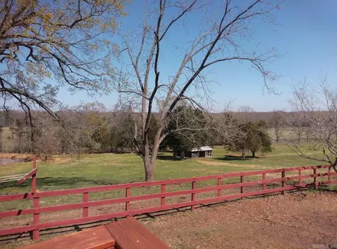 Exterior - 434 Virgin Pine Rd, Marshall, AR 72650 photo 8 of 12