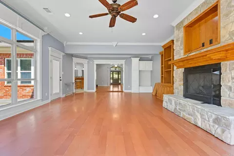 Living - 271 Dugger Rd, Beebe, AR 72012 photo 6 of 9