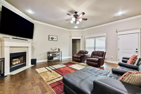 257 Reuben Dr, Alexander, AR 72002 photo 4