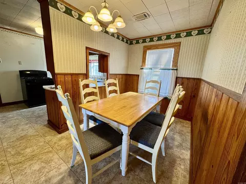 Dining - 30795 Highway 67, Malvern, AR 72104 photo 2 of 3