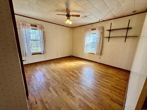 Bedroom - 30795 Highway 67, Malvern, AR 72104 photo 3 of 5