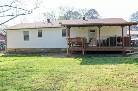 Exterior - 8 Robbye Ln, Searcy, AR 72143 photo 6 of 6