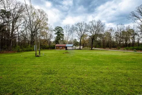 6700 And 6710 Forrest Oak Dr, Pine Bluff, AR 71603 photo 8