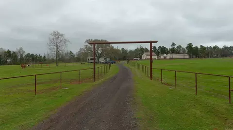 15350 Bailey Branch Rd, Danville, AR 72833