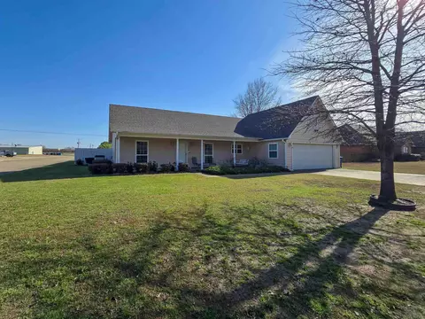 Exterior - 215 Cypress St, Marked Tree, AR 72365 photo 12 of 15