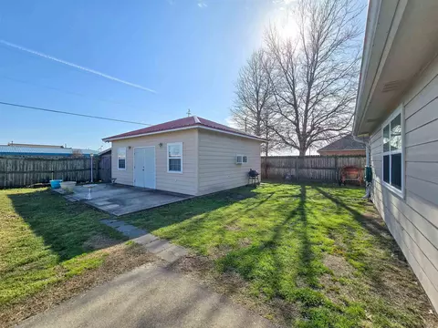 Exterior - 215 Cypress St, Marked Tree, AR 72365 photo 2 of 15