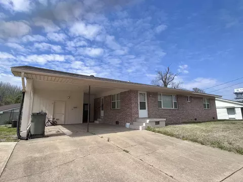 2212 Linwood St, Paragould, AR 72450