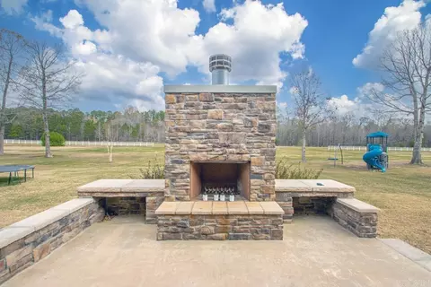 Exterior - 210 Rosewood Vly, Cabot, AR 72023 photo 6 of 7