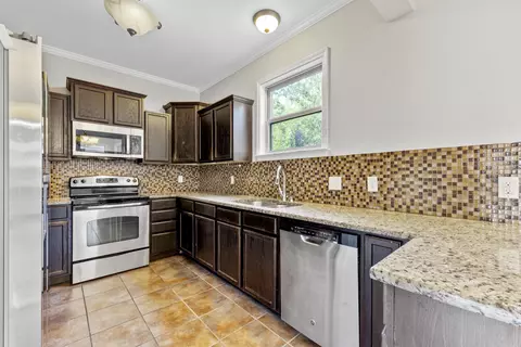 Kitchen - 3030 Plateau Dr, Conway, AR 72032 photo 1 of 1