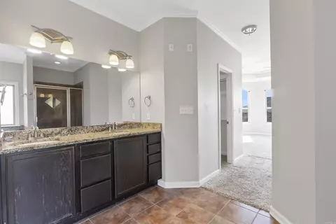 Entry Way - 3030 Plateau Dr, Conway, AR 72032 photo 2 of 4