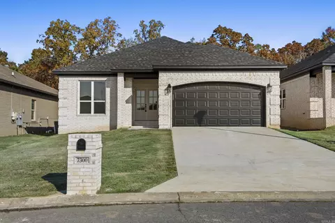 7300 Stonehenge Dr, Sherwood, AR 72120