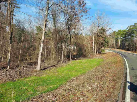 14 Levantino Dr, Hot Springs Village, AR 71909