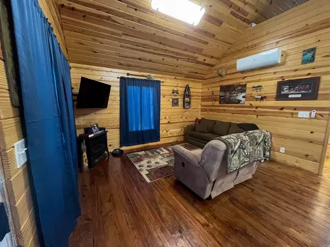 Living - 213 Spring Lake Dr, Mammoth Spring, AR 72554 photo 1 of 1