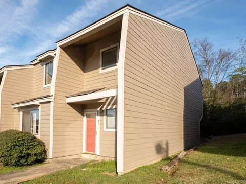2001 Reservoir Road Rd #12, Little Rock, AR 72227