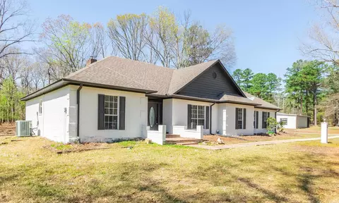 8700 Old Warren Rd, Pine Bluff, AR 71603 photo 2