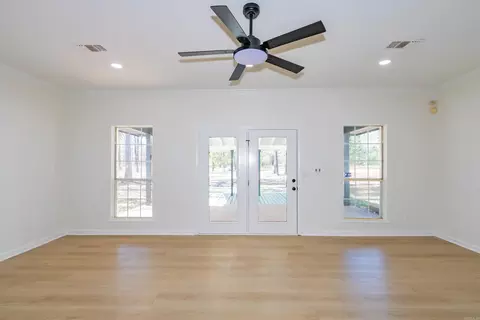 8700 Old Warren Rd, Pine Bluff, AR 71603 photo 17