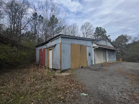 Exterior - 17 Anthony Ln, Conway, AR 72032 photo 3 of 3