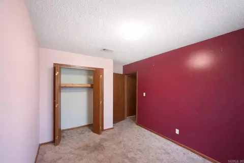 Bedroom - 17 Anthony Ln, Conway, AR 72032 photo 1 of 1