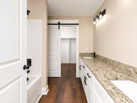 Bath - 2710 S Belair, Pine Bluff, AR 71601 photo 2 of 2