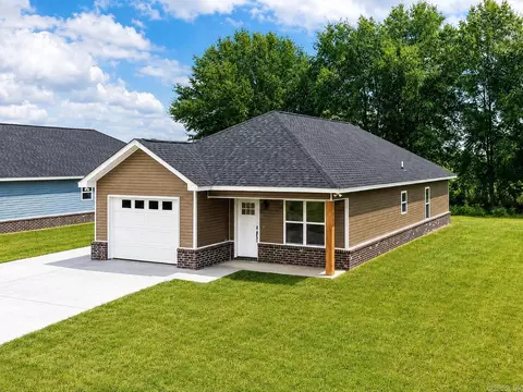 Exterior - 2700 S Belair, Pine Bluff, AR 71601 photo 2 of 3