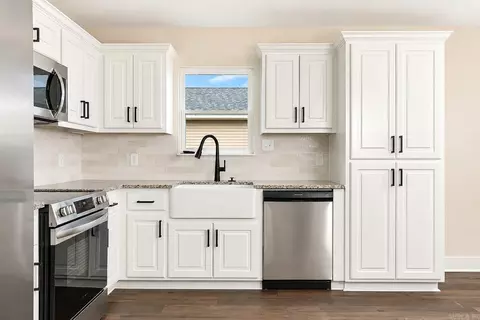 Kitchen - 2702 S Belair, Pine Bluff, AR 71601 photo 1 of 2
