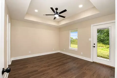 Bedroom - 2702 S Belair, Pine Bluff, AR 71601 photo 3 of 3
