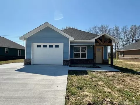 2702 S Belair, Pine Bluff, AR 71601