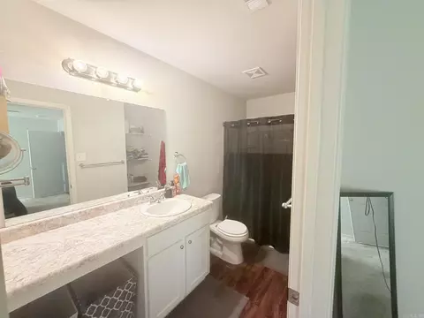 Bath - 124 Harvest Dr, Beebe, AR 72012 photo 2 of 3