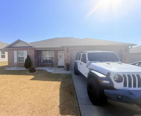 Exterior - 124 Harvest Dr, Beebe, AR 72012 photo 3 of 9